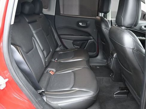 Used 2018 Jeep Compass Limited w/ Navigation Group image 31