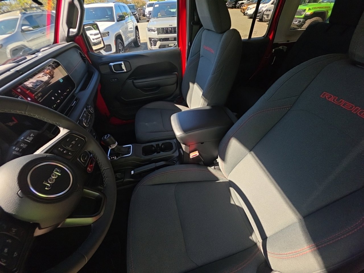 Used 2026 Jeep Wrangler Unlimited Rubicon AWD/4WD image 23