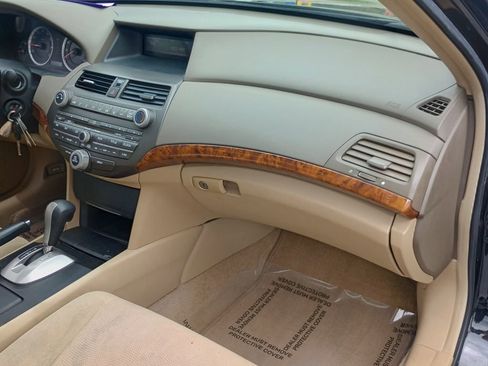 Used 2009 Honda Accord EX image 21