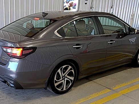 Used 2022 Subaru Legacy Touring XT AWD/4WD image 2