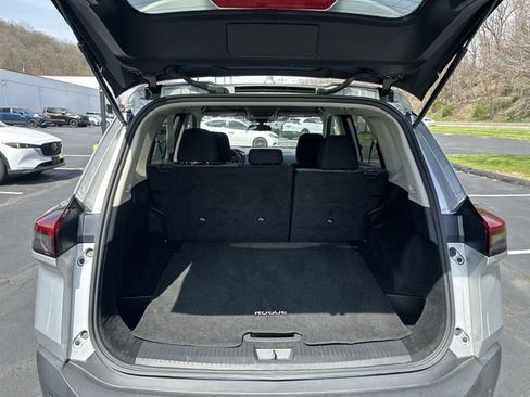 Used 2023 Nissan Rogue SV image 22