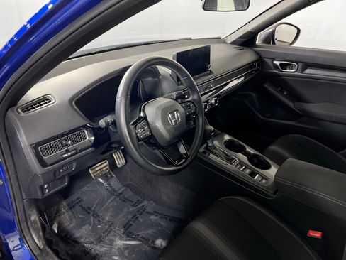 Used 2023 Honda Civic Sport image 9