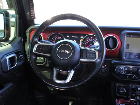 Used 2021 Jeep Gladiator Rubicon image 30