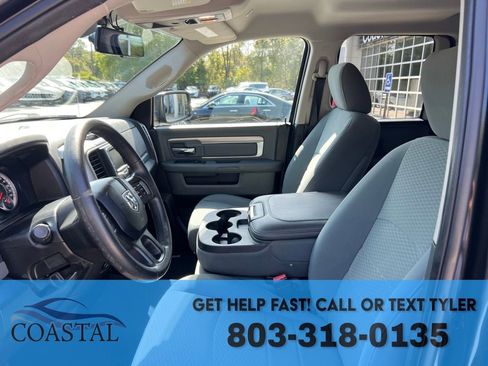 Used 2017 RAM 1500 Classic SLT image 9