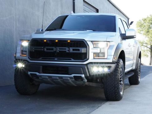 Used 2019 Ford F150 Raptor w/ Equipment Group 802A Luxury image 26