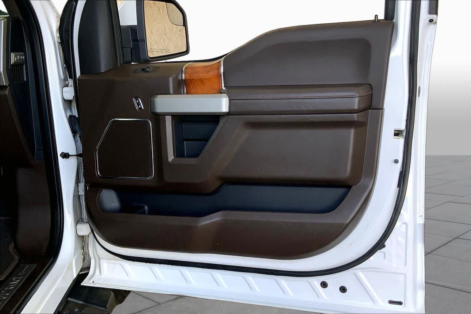 Used 2017 Ford F150 King Ranch AWD/4WD image 23