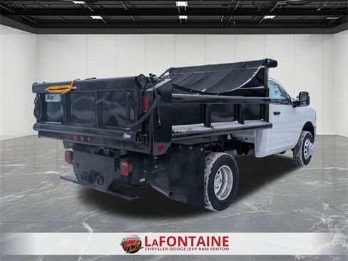 New 2026 RAM 3500 Tradesman w/ Chrome Appearance Group image 6
