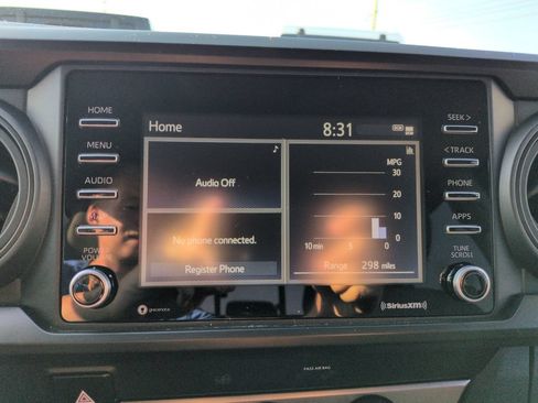 Used 2020 Toyota Tacoma SR AWD/4WD image 19