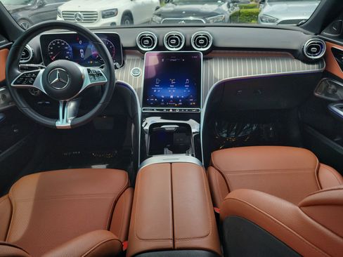 Used 2023 Mercedes-Benz C 300 Sedan image 15