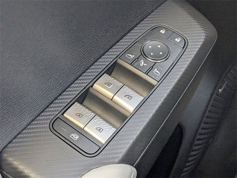 New 2025 Mitsubishi Outlander SEL image 23