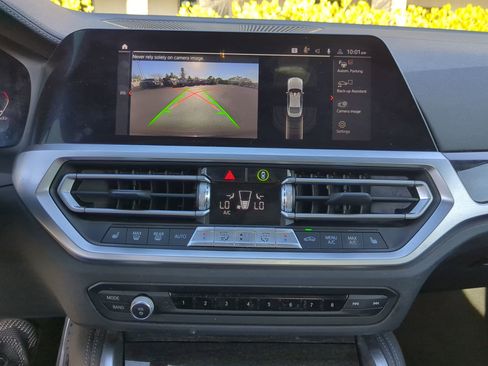 Used 2021 BMW 430i Coupe w/ M Sport Package image 27