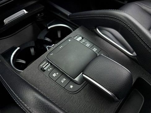 Used 2022 Mercedes-Benz GLE 350 4MATIC w/ 3rd Row Seat Package image 27