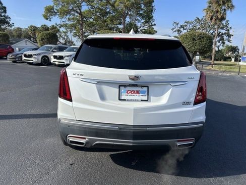 Used 2021 Cadillac XT5 Premium Luxury image 5