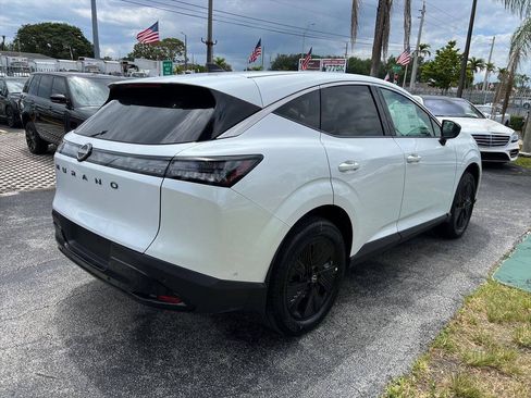 Used 2025 Nissan Murano SV FWD image 5
