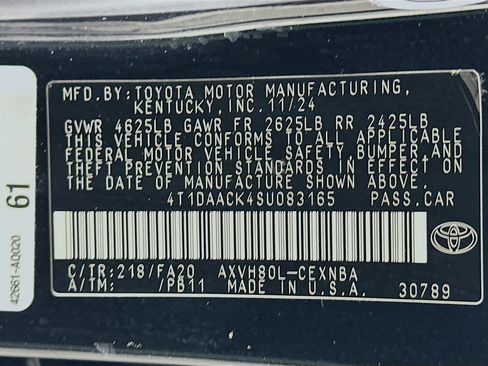 Used 2025 Toyota Camry LE image 12