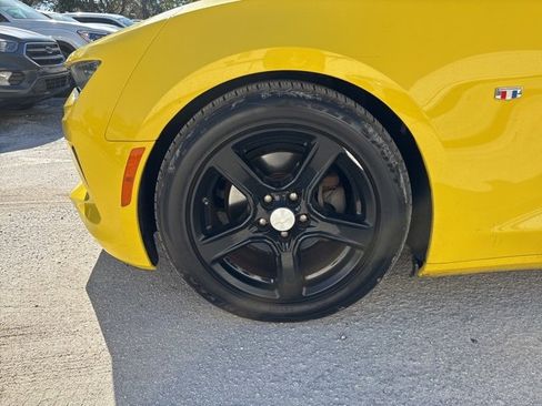 Used 2017 Chevrolet Camaro LT image 18