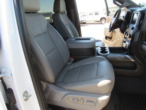 Used 2020 Chevrolet Silverado 3500 LTZ w/ LTZ Plus Package AWD/4WD image 11