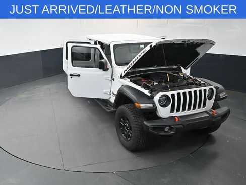 Used 2021 Jeep Gladiator Mojave AWD/4WD image 16