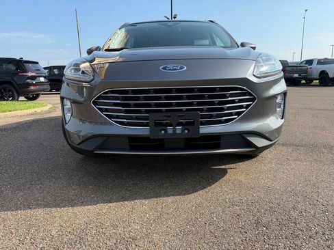 Used 2022 Ford Escape Titanium w/ Titanium Elite Package AWD/4WD image 12
