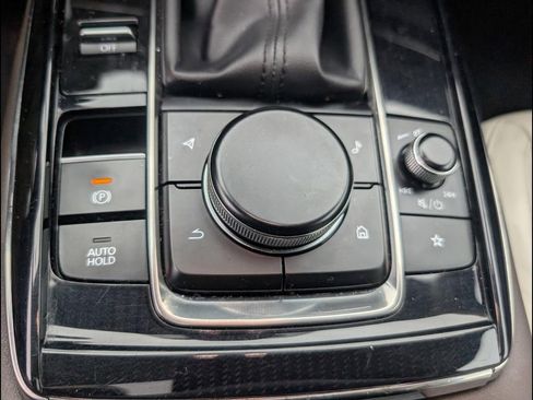 Used 2021 MAZDA CX-30 FWD 2.5 S w/ Premium Package image 17