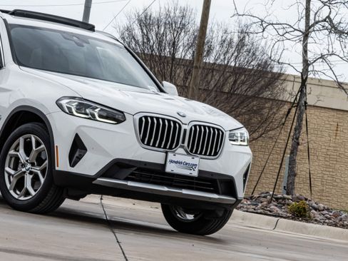 Certified 2023 BMW X3 xDrive30i w/ Convenience Package image 5