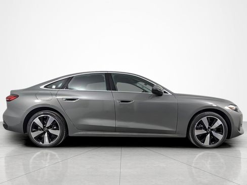 Used 2025 Audi A5 2.0T Premium Plus w/ Premium Plus AWD/4WD image 6