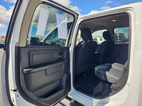 Used 2020 RAM 2500 Tradesman RWD image 16