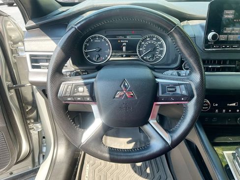 Used 2022 Mitsubishi Outlander SEL Black Edition AWD/4WD image 11