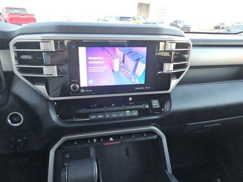 Used 2022 Toyota Tundra SR5 image 42