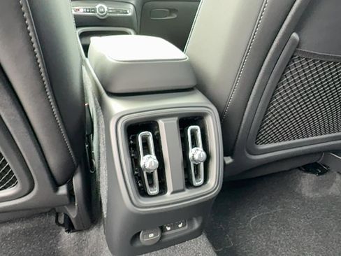 New 2026 Volvo EX40 Plus w/ Climate Package image 17