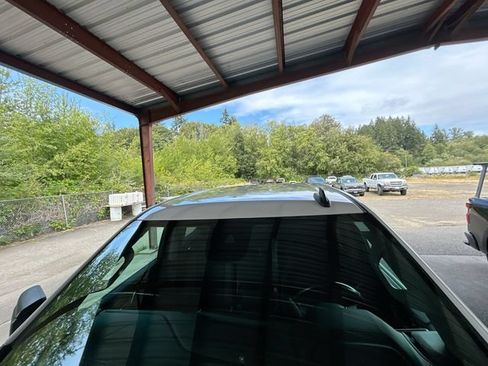 Used 2022 GMC Sierra 1500 Elevation w/ LPO, Elevation Black Package AWD/4WD image 20