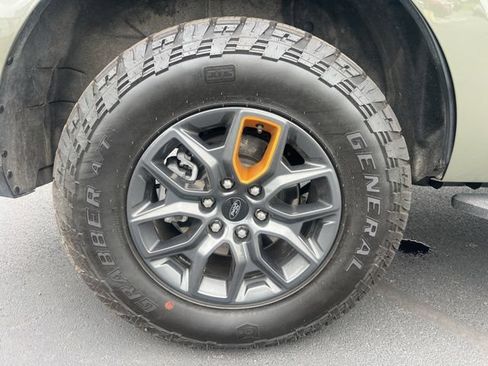 Used 2025 Ford Expedition Tremor AWD/4WD image 9