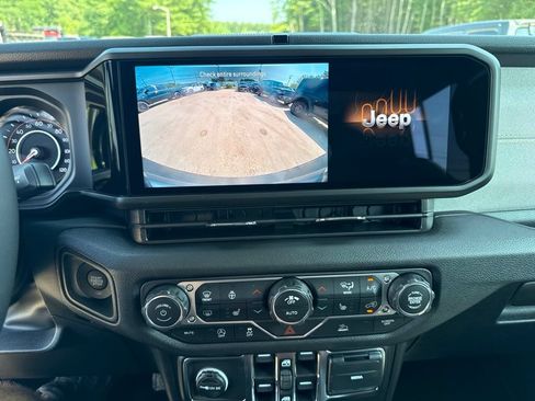 New 2026 Jeep Wrangler Unlimited Sport AWD/4WD image 13