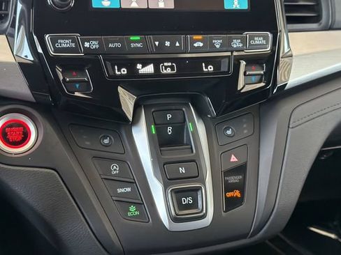 Certified 2024 Honda Odyssey Sport image 26