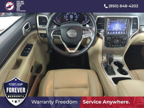Used 2017 Jeep Grand Cherokee Limited RWD image 13