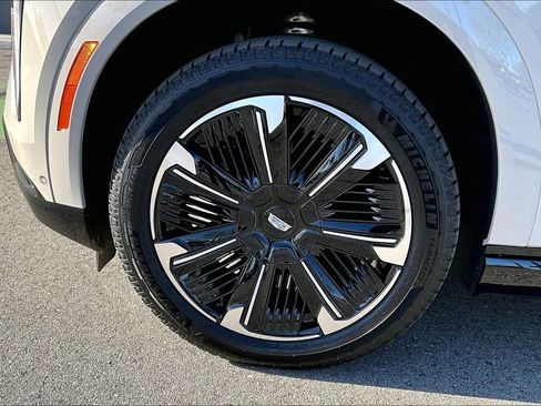 New 2026 Cadillac Escalade IQL Sport 2 AWD/4WD image 13