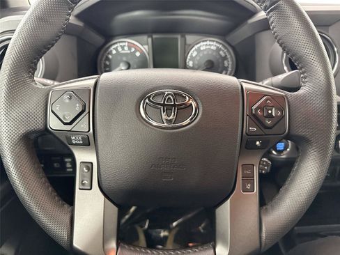 Certified 2023 Toyota Tacoma TRD Sport w/ Technology Package AWD/4WD image 15