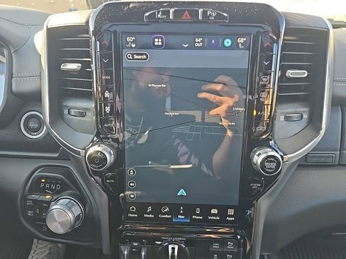 Used 2024 RAM 1500 Laramie image 23