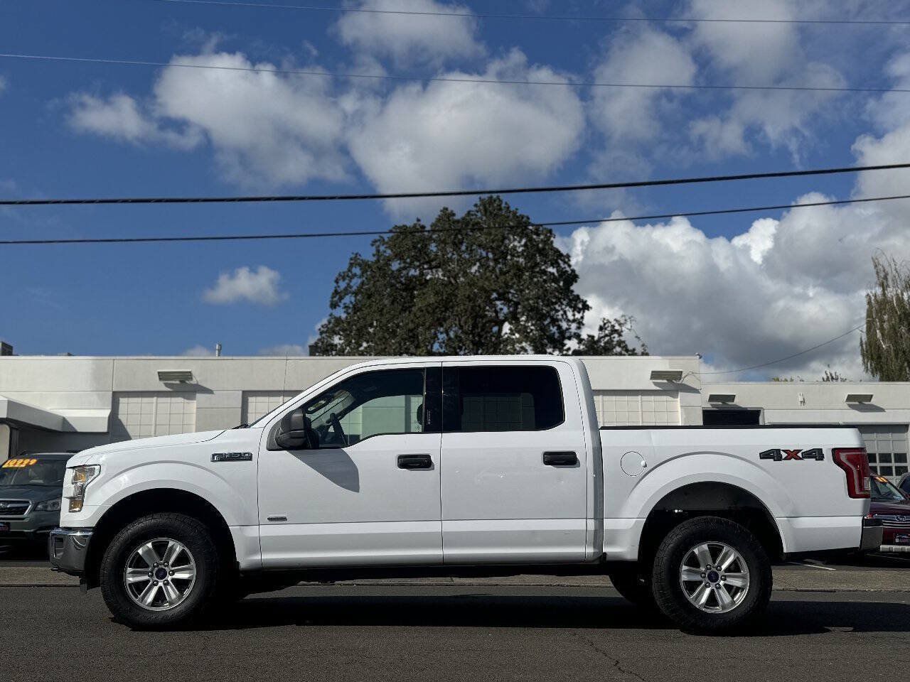 Used 2016 Ford F150 XLT w/ Max Trailer Tow Package AWD/4WD image 8
