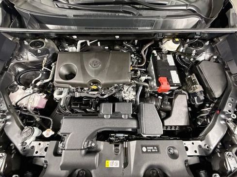 Certified 2025 Toyota RAV4 XLE AWD/4WD image 30