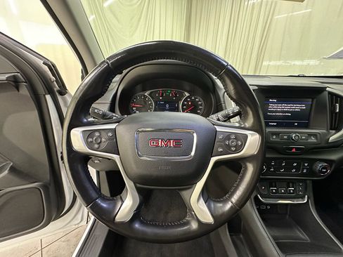 Used 2020 GMC Terrain SLE w/ Elevation Edition FWD image 22
