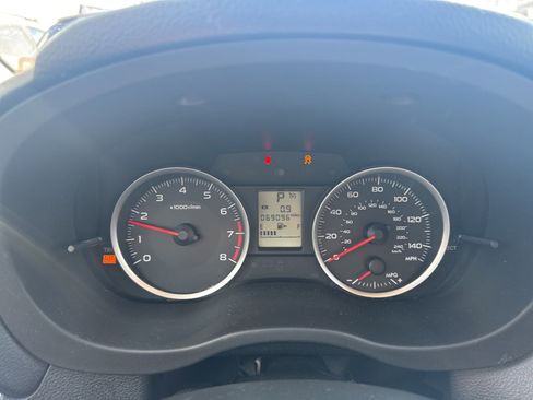 Used 2014 Subaru Crosstrek 2.0i Premium image 10