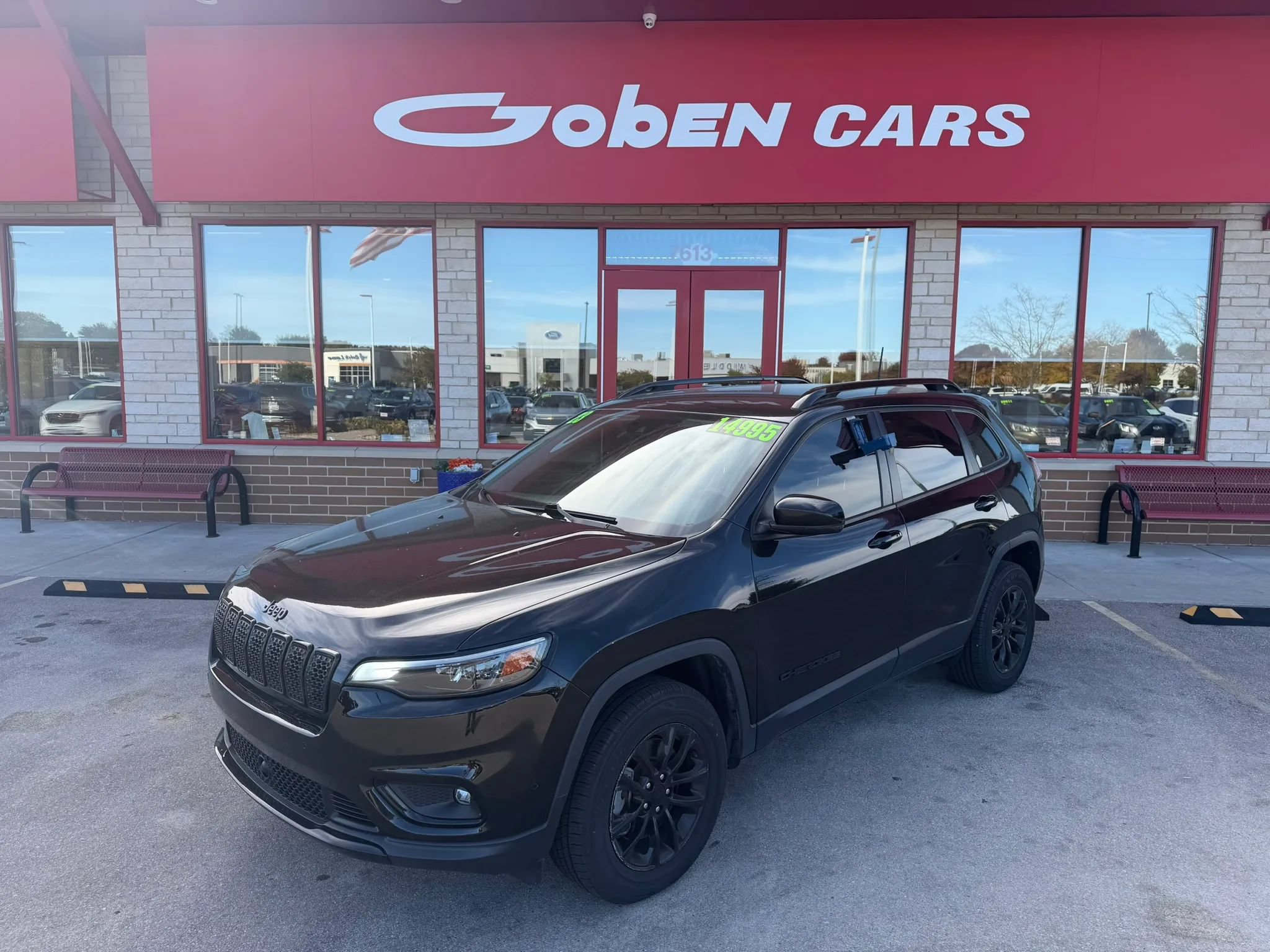 Used 2023 Jeep Cherokee Altitude Lux AWD/4WD image 1