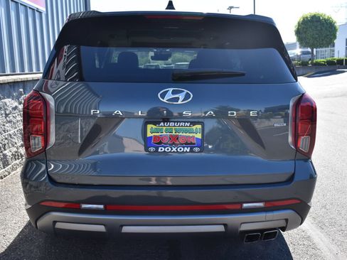 Used 2023 Hyundai Palisade Limited AWD/4WD image 6