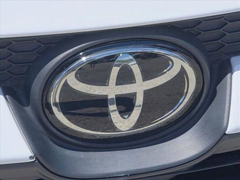 Used 2023 Toyota Corolla LE FWD image 14