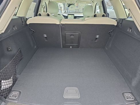 New 2026 Volvo XC60 T8 Ultra w/ Protection Package Premier image 20