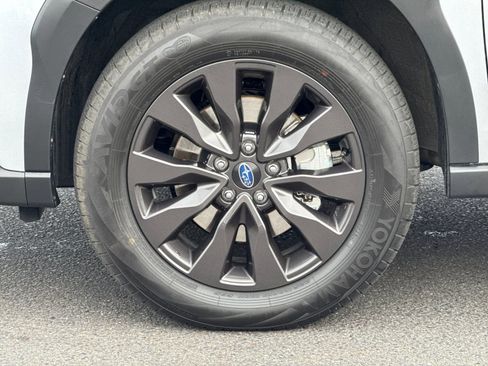 Used 2025 Subaru Outback Onyx Edition image 32