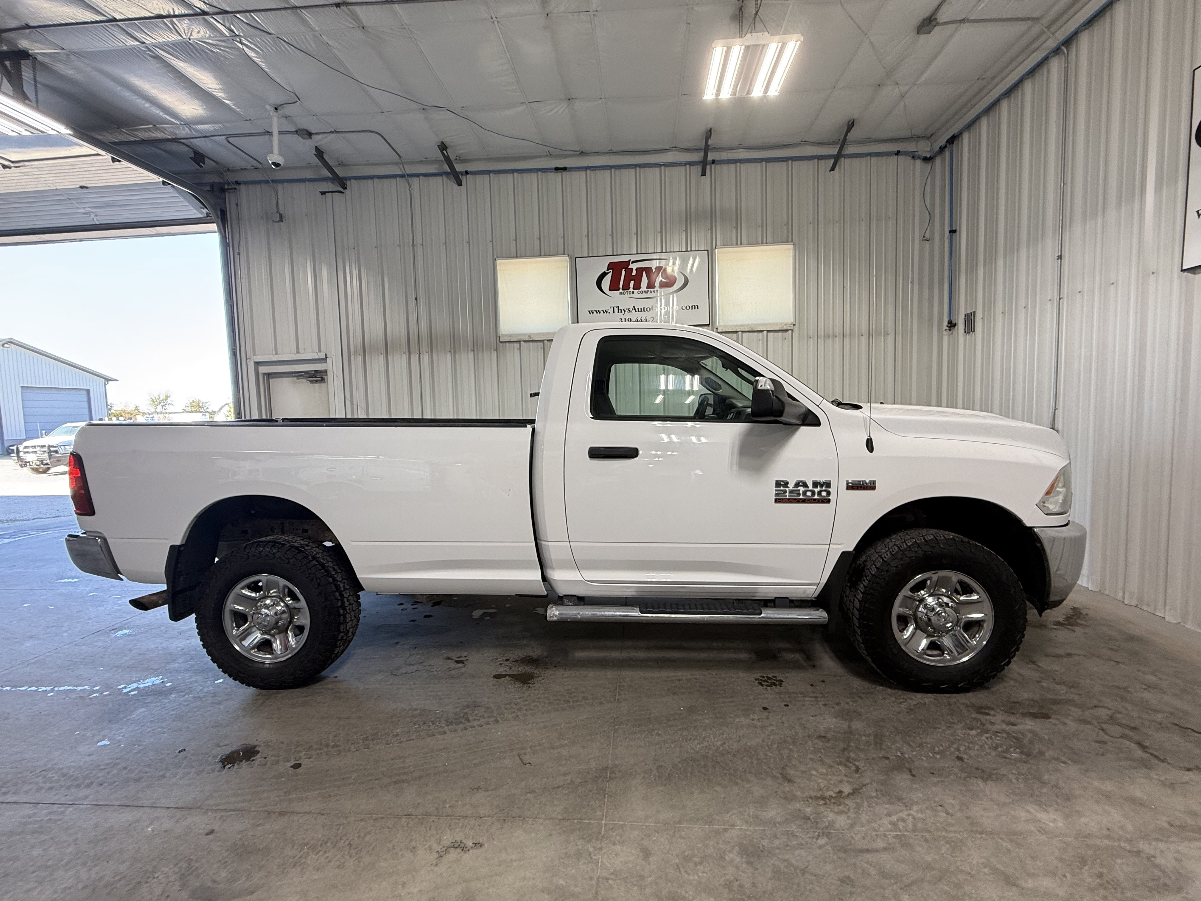 Used 2017 RAM 2500 Tradesman w/ Chrome Appearance Group AWD/4WD image 2