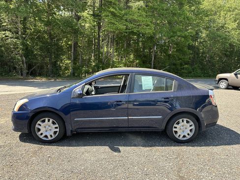 Used 2012 Nissan Sentra 2.0 S FWD image 2