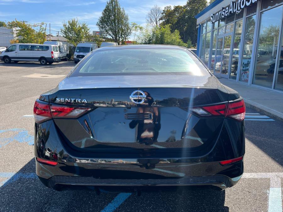 Used 2022 Nissan Sentra S w/ Trunk Package FWD image 6